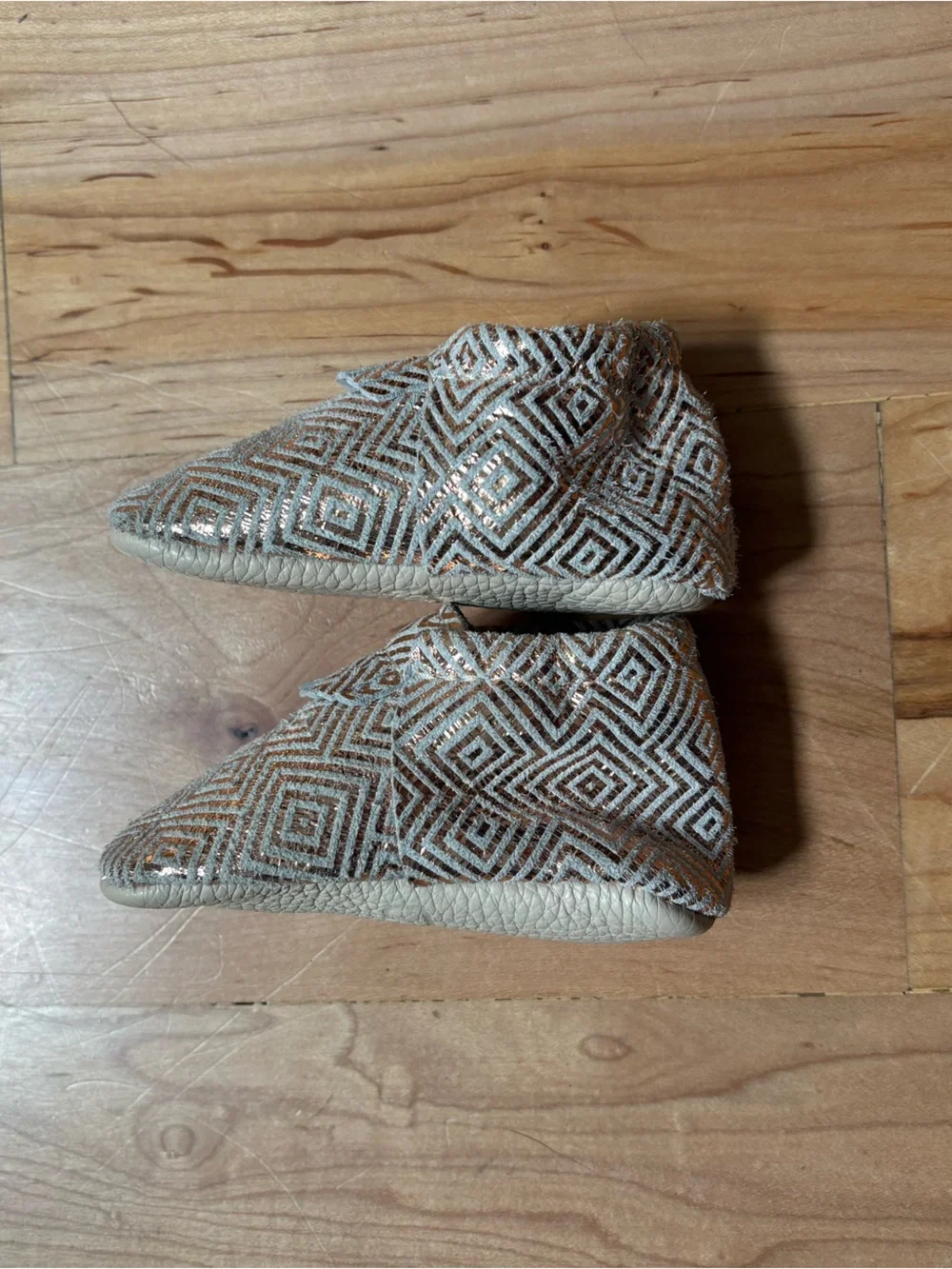 Freshly Picked Baby Toddler Metallic Geometric Leather Moccasins - Gold & Cream
